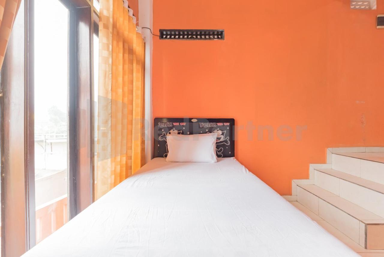 Pondok Hefi Ciwidey Mitra Reddoorz Exterior photo